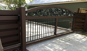 Read more about the article Why Should You Choose Custom Fence and Custom Gate Installation For Your Property?