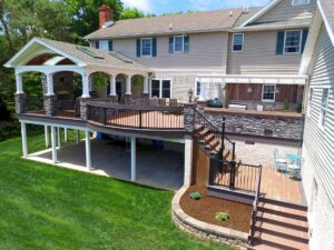 Read more about the article Create Your Dream Outdoor Space With KD Fence & Decks Services’ Custom Decks in Buffalo